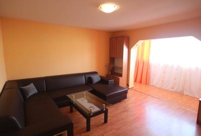 Apartament cu 3 camere in zona Soarelui - 1