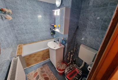 Apartament decomandat 3 cametre zona Casa de Cultura - 4