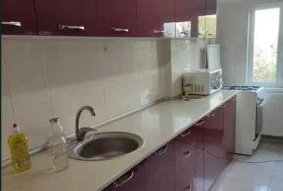 Apartament 3 Camere Timpuri Noi,Metrou,bl.1990,et.5/8,DECOMANDAT,2 bai,mobilat - 2