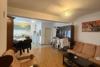 Apartament cu 2 camere semidecomandat în Mărăști