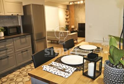 Apartament cu 5 camere decomandat, mobilat în Gruia