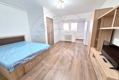 Garsoniera Cocheta de Inchiriat - 3