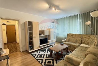 Apartament cu 3 camere de vânzare în zona Piata Sudului/ Nitu Vasile - 1