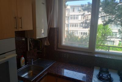 Apartament cu 2 camere în Tractorul