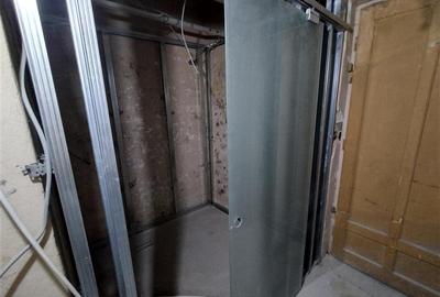 Oravita, Spatiu Com. (Apartament) 89MP, Zona Centrala, Pret Negociabil - 21