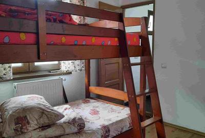 Casa  camere, zona Bulevard Vasile Milea - 10