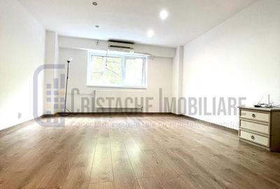 Renovat, bucatarie mobilata, CENTRALA PROPRIE, parcare & acces metrou - 1