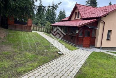 Casă individuală cu 3 camere în Poiana Stampei