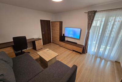 Apartament cu 2 camere decomandat în Păcii