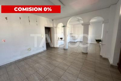 COMISION 0 - Spatiu comercial cu 3 camere 73 mpu Calea Dumbravii Sibiu - 1