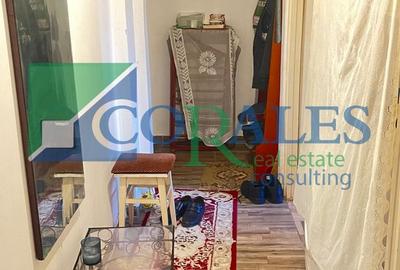 Langa Piata Doina. Etaj 2 - 8