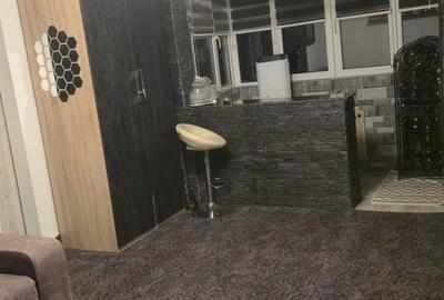 Km 4-5  2 camere semidecomandat - 1