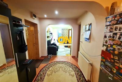 Apartament 3 Camere, 75 mp, Decomandat, Zona Cetate - 3