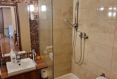 Aradului | 4 camere | Decomandat| Etaj intermediar | 3 balcoane si boxă - 8