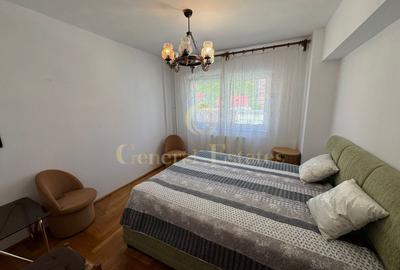 Apartament 3 camere de închiriat în Răcădău | Decomandat | Parcare - 1