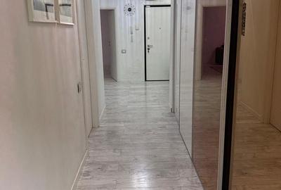 Apartament 3 camere decomandat zona centrală - 2