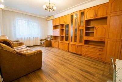 Stefanestii de Jos, 3 camere 70 mp,2 bai,centrala proprie,etaj 1/2,Comision 0% - 1