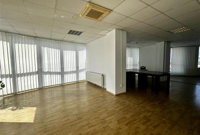 Spatiu comercial  de inchiriat  Pacurari, - 1