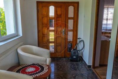Casa si teren de vazare in Miresu Mare, oferta speciala - 12
