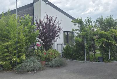 Casa pe parter cu  4 camere cu Panouri Fotovoltaice 6kw si Baterie 5kw - 15