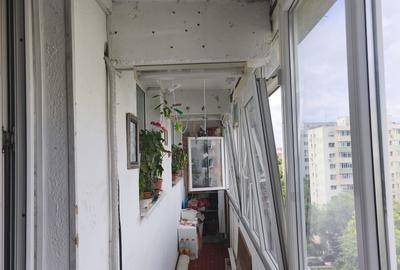 Apartament 3 camere - Decomandat - Renovat - 12