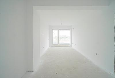 Apartament cu 3 camere decomandat în Tomis Nord