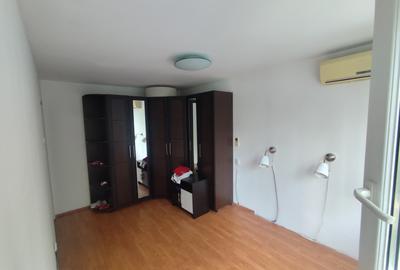 Apartament 3 camere spatios, liber, Berceni-Piata Covasna - 4
