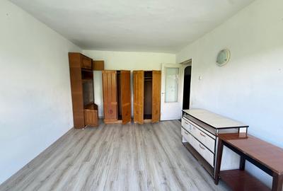 Apartament 3 camere decomandat spatios Medgidia, zona VS-uri - 10