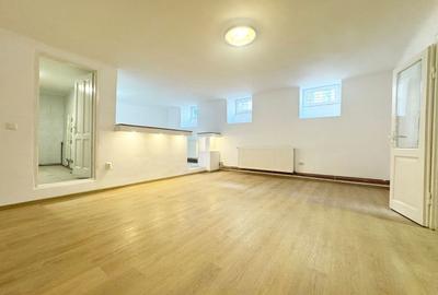 Apartament la demisol 60 mp utili - Str Einstein - Central - 2
