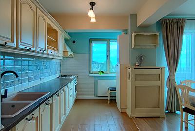 Apartament cu 3 camere decomandat, mobilat în Central