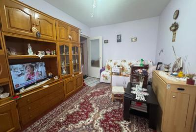 Vând apartament cu 2 camere - 2