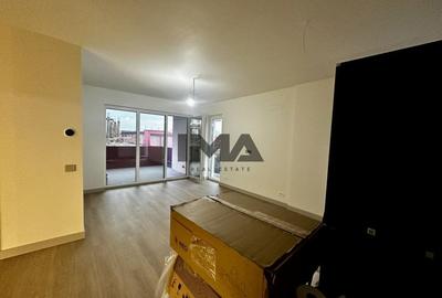 Apartament cu 3 camere semidecomandat în Mărăști