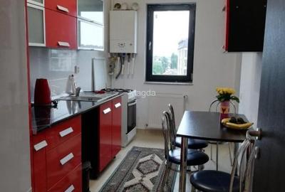 Apartament cu 2 camere decomandat în Păcii