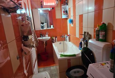 Apartament 2 camere, etajul 4 din 4, cu pod, Complexul Studențesc, comision 0% - 14