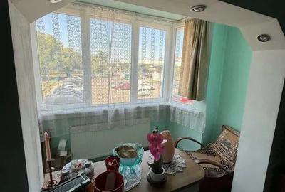 SENZI IMOBILIARE – APARTAMENT CU 3 CAMERE DE VÂNZARE ÎN TRACTORUL, BRAȘOV - 1