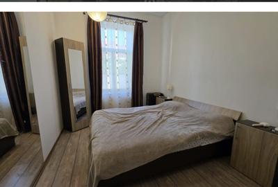 Apartament 42 mp, central, mobilat, utilat, CT proprie - 2