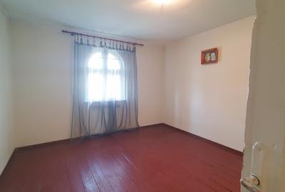 Casa individuala de vanzare in Buftea, str. Tamas - teren 2.101 mp - 10