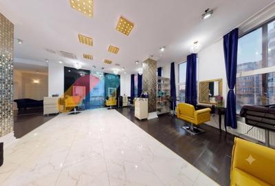Spațiu comercial, de 246.00 mp, în Central