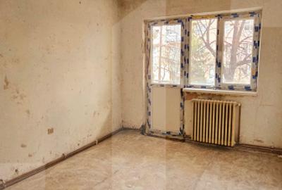 Apartament cu 3 camere decomandat în Simeria