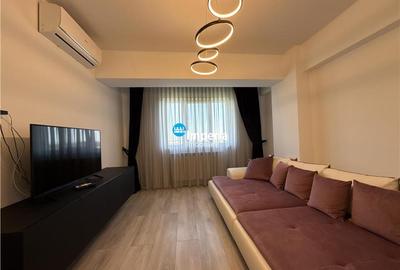 Inchiriez apartament 2 camere, decomandat, Complex Evergreen Towers - 1