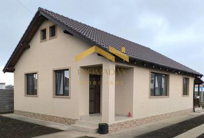 Casă individuală cu 3 camere în Sânmihaiu Român