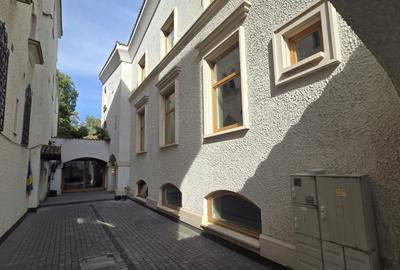 De vanzare vila de patrimoniu zona Dorobanti Capitale langa Guvern - 1