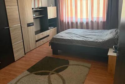 Apartament cu 2 camere decomandat, mobilat în Plopilor