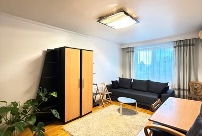 Apartament cu 3 camere decomandat în Rahova
