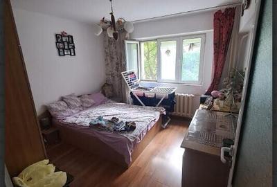 Apartament cu 2 camere semidecomandat, mobilat în Iancului
