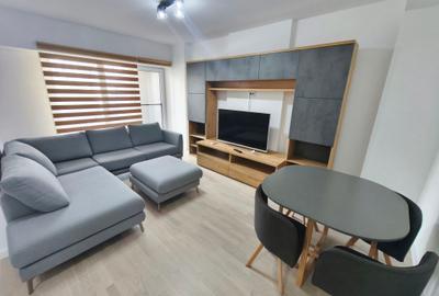 Apartament cu 2 camere decomandat în Republicii