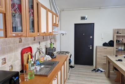 Apartament cu 2 camere, mobilat în Dumbrăvița