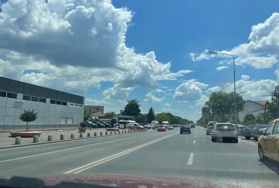 Teren Construcții intravilan de 400 mp, în Apărătorii Patriei
