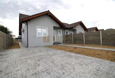Duplex cu 3 camere în Moșnița Veche