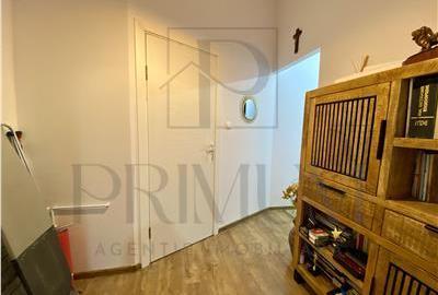 ULTRACENTRAL - 2 Camere - Etaj 3 cu LIFT - Renovat complet - Centrala proprie - 8